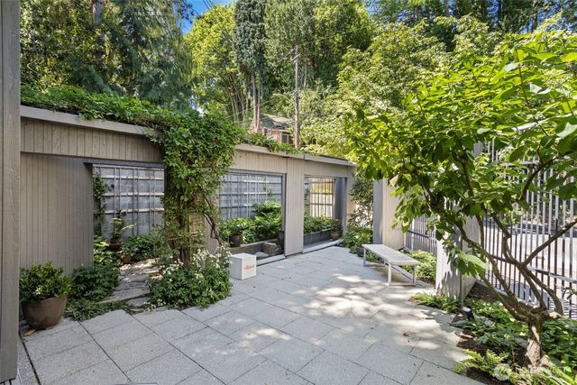 3701 E Alder Street, Seattle, WA 98122