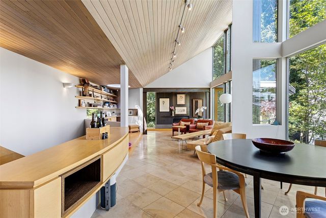 3701 E Alder Street, Seattle, WA 98122