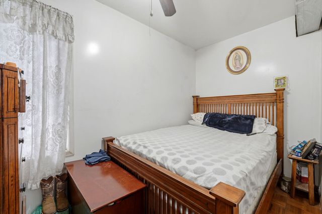 2823 W 23rd Street, Chicago, IL 60623