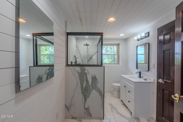 944 Smoky Mountain View Court, Seymour, TN 37865