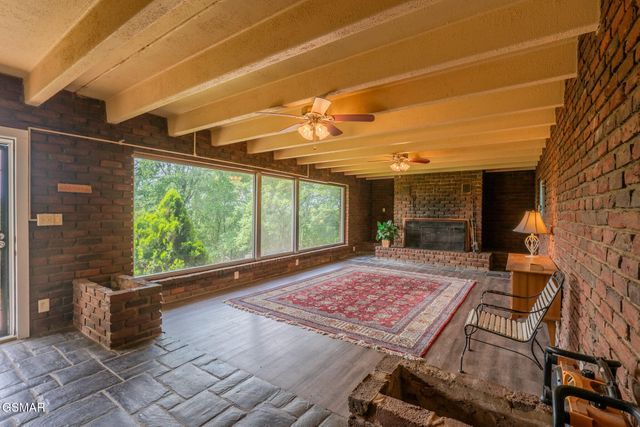 944 Smoky Mountain View Court, Seymour, TN 37865