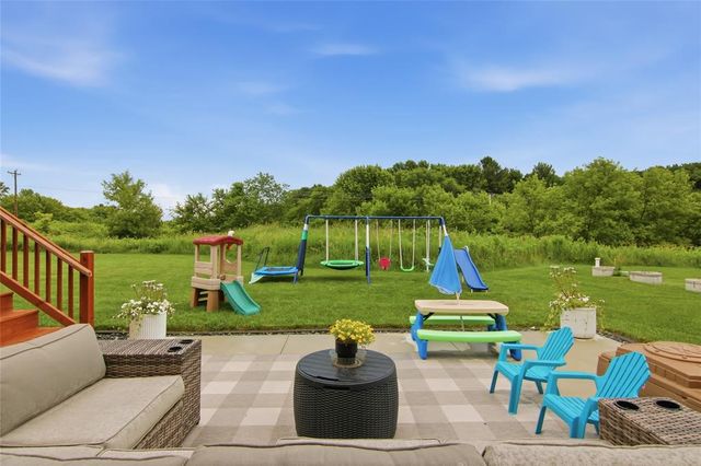 8777 S Cottonwood Circle, Eau Claire, WI 54701