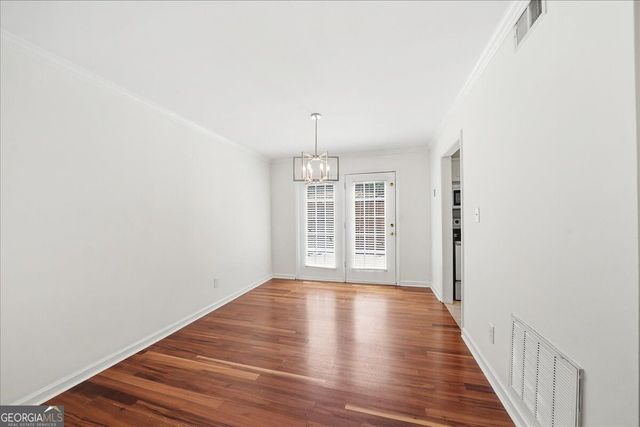 1402 Brighton Point, Sandy Springs, GA 30328