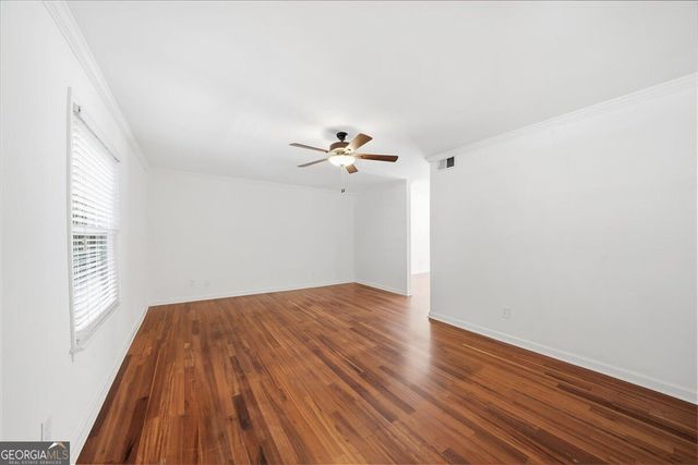1402 Brighton Point, Sandy Springs, GA 30328