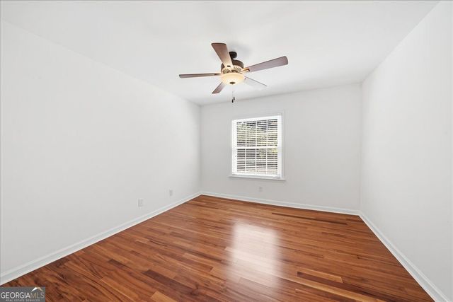 1402 Brighton Point, Sandy Springs, GA 30328