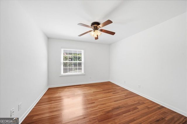 1402 Brighton Point, Sandy Springs, GA 30328