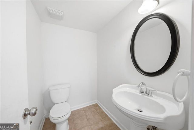 1402 Brighton Point, Sandy Springs, GA 30328