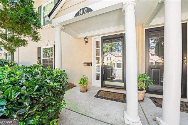1402 Brighton Point, Sandy Springs, GA 30328