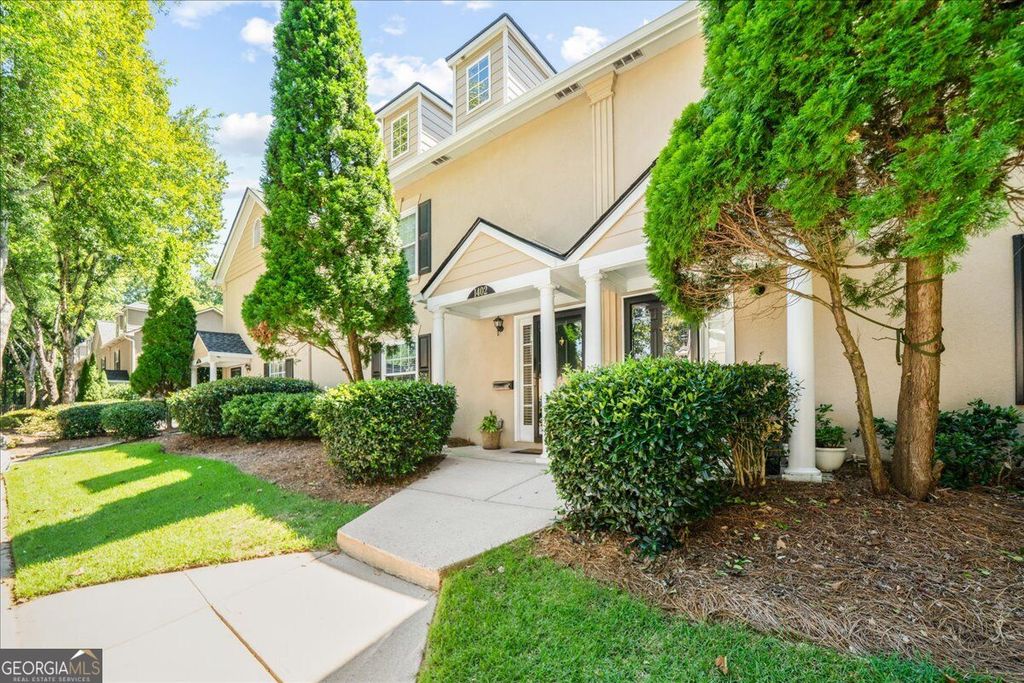 1402 Brighton Point, Sandy Springs, GA 30328