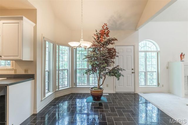 2566 Stone Ridge Drive, Poplar Bluff, MO 63901