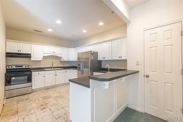 2566 Stone Ridge Drive, Poplar Bluff, MO 63901