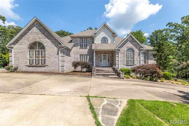 2566 Stone Ridge Drive, Poplar Bluff, MO 63901
