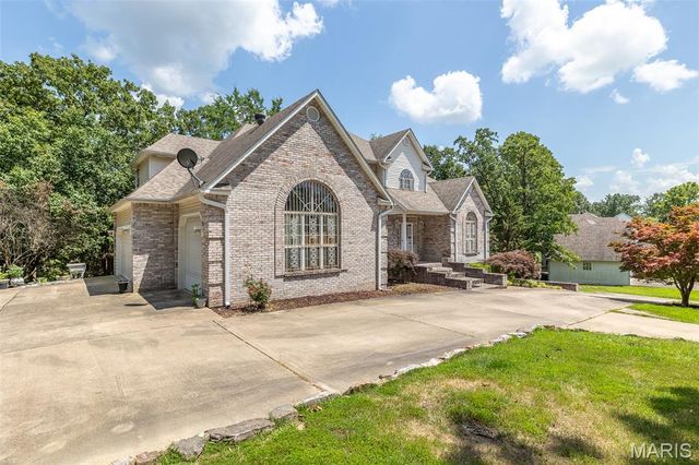 2566 Stone Ridge Drive, Poplar Bluff, MO 63901