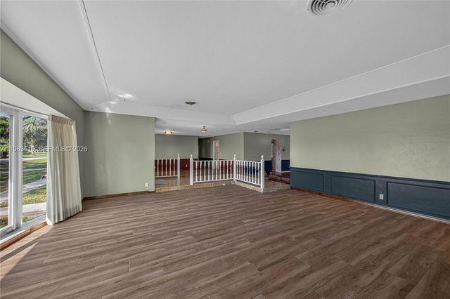 6621 E Tropical Way, Plantation, FL 33317