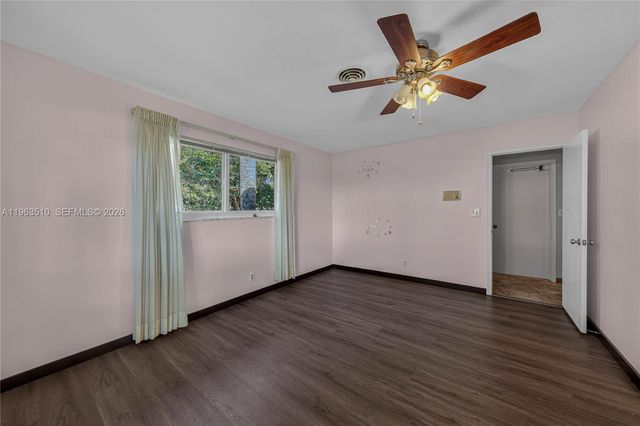 6621 E Tropical Way, Plantation, FL 33317