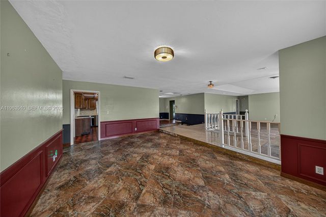 6621 E Tropical Way, Plantation, FL 33317