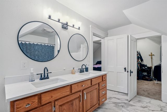 1100 1st Avenue W, Newton, IA 50208