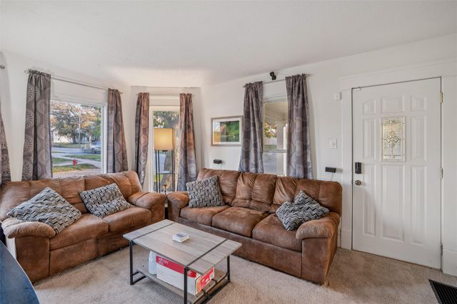 1100 1st Avenue W, Newton, IA 50208