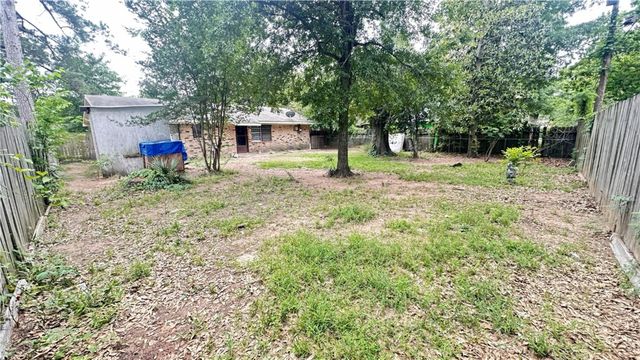 805 Avenue L, Conroe, TX 77301