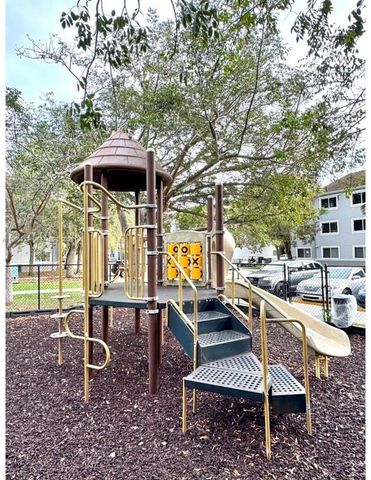 15480 SW 284 th 2307, Homestead, FL 33033