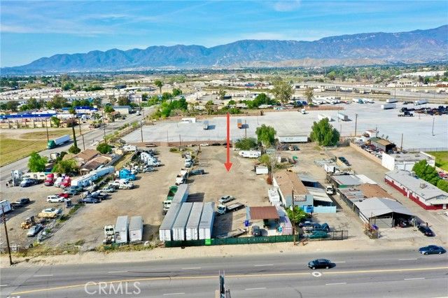 1966 W Rialto, San Bernardino, CA 92410