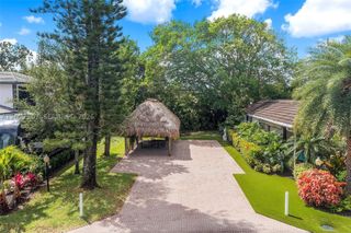 22 S Cortez Dr, Margate, FL 33068