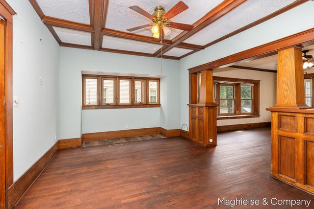 1106 Alpine Avenue, Grand Rapids, MI 49504