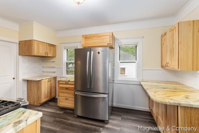 1106 Alpine Avenue, Grand Rapids, MI 49504