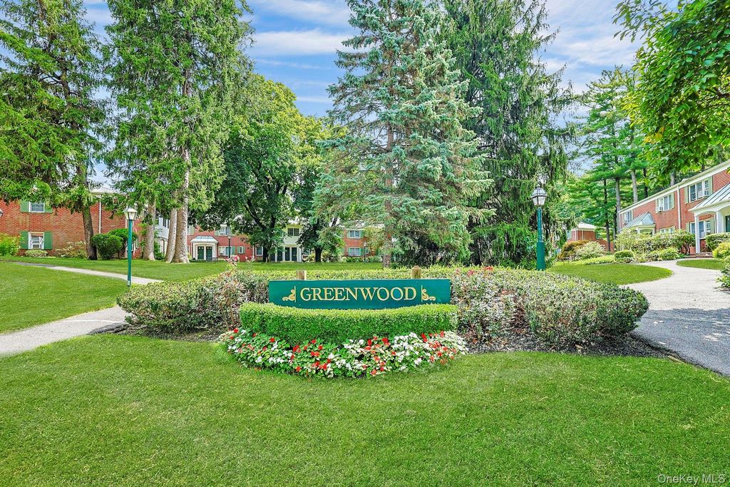 590 Bedford Road 1A, Pleasantville, NY 10570 — exterior