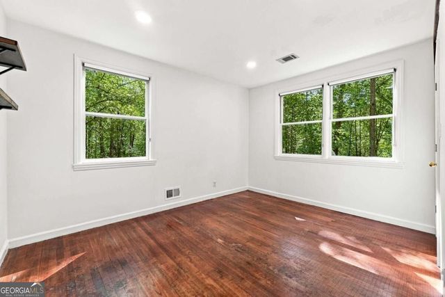 731 Longview Drive, Canton, GA 30114