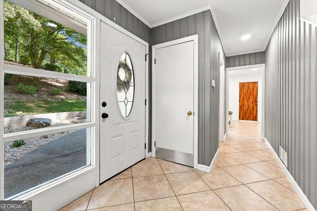 731 Longview Drive, Canton, GA 30114