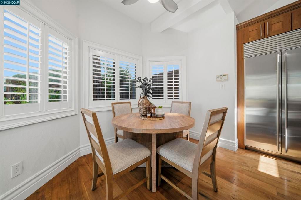Image 25 of property listing at 951 Redwood Dr, Danville, CA 94506