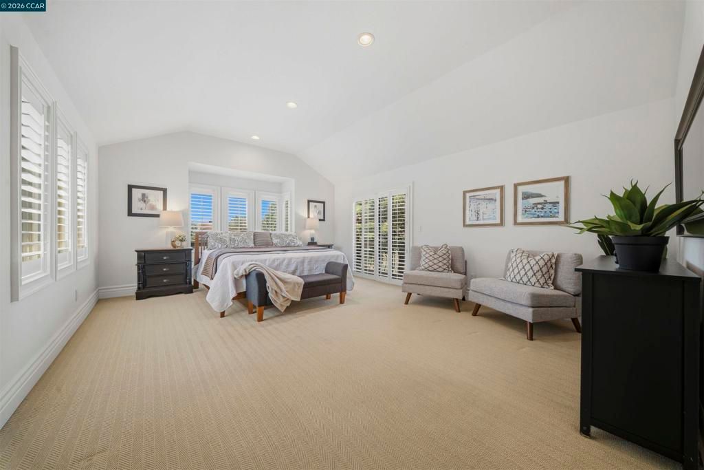 Image 34 of property listing at 951 Redwood Dr, Danville, CA 94506