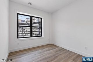 189 Dayton 205, Passaic, NJ 07055