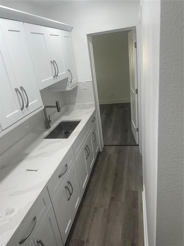 3527 18TH AVENUE S, St Petersburg, FL 33711