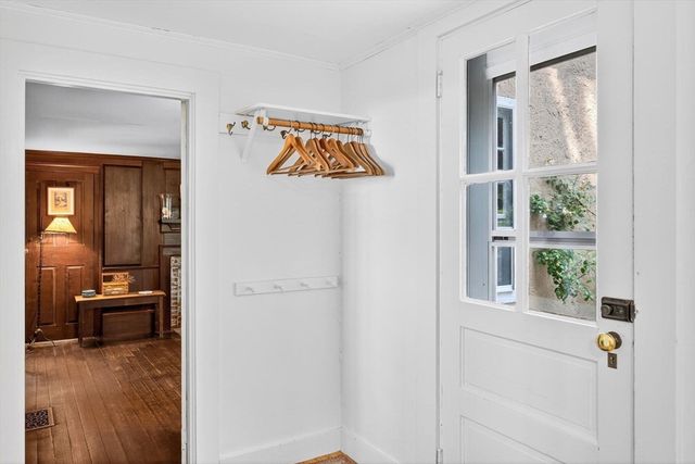 10 Cartway N, Eastham, MA 02642