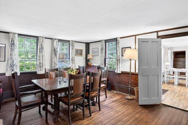 10 Cartway N, Eastham, MA 02642