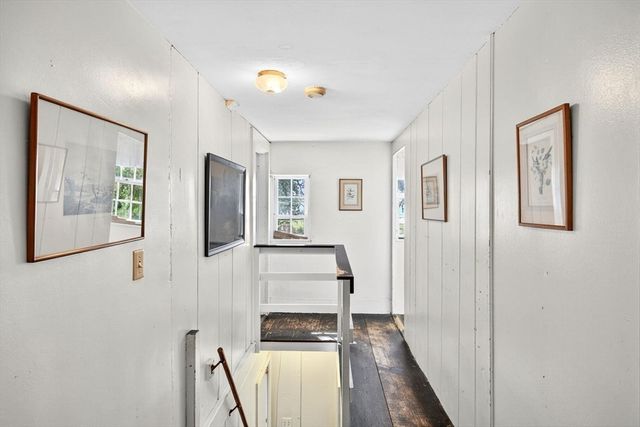 10 Cartway N, Eastham, MA 02642