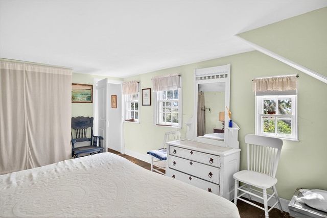 10 Cartway N, Eastham, MA 02642