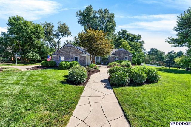 1877 S 107th Street, Omaha, NE 68124