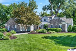 1877 S 107th Street, Omaha, NE 68124