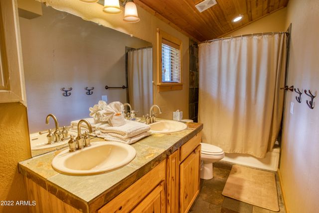 905 W NAVAJO Lane, Lakeside, AZ 85929