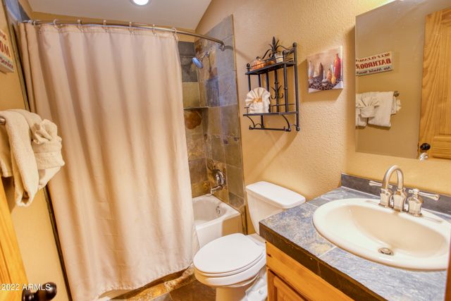 905 W NAVAJO Lane, Lakeside, AZ 85929