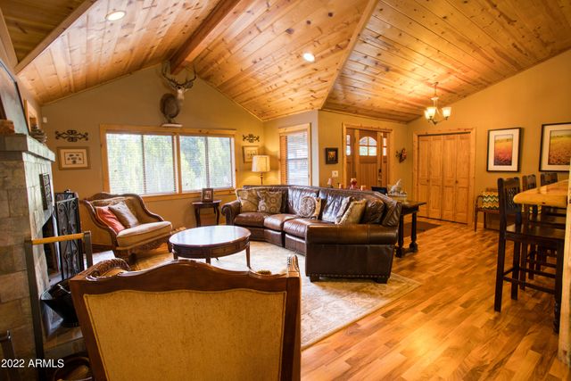 905 W NAVAJO Lane, Lakeside, AZ 85929