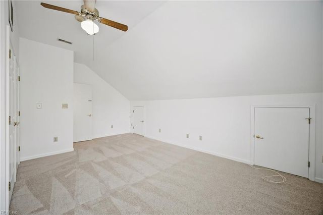 1836 Summerhedge CLS, Virginia Beach, VA 23456