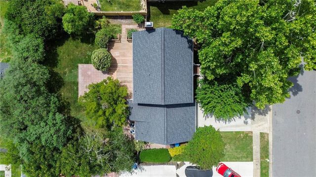 1836 Summerhedge CLS, Virginia Beach, VA 23456