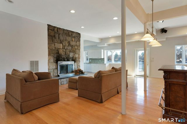 192 Frenchtown Road, Bridgeport, CT 06606