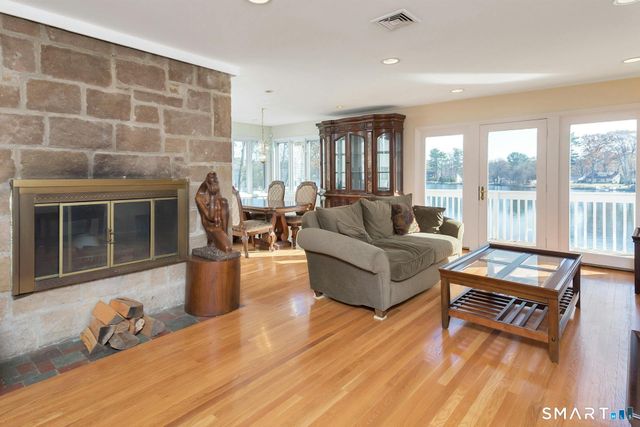 192 Frenchtown Road, Bridgeport, CT 06606