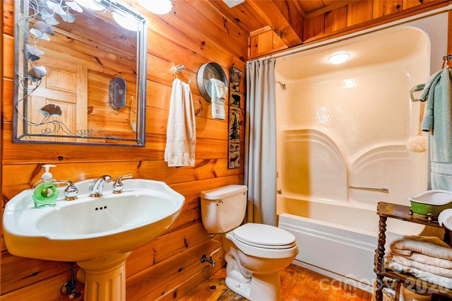 495 Shires Road, Ellenboro, NC 28040