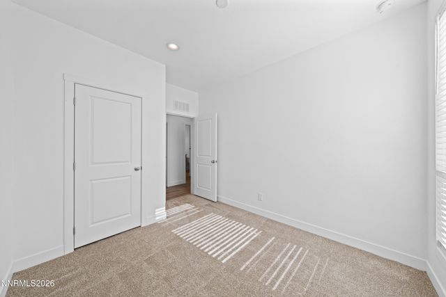 10 Grosh Avenue, Dayton, NV 89403